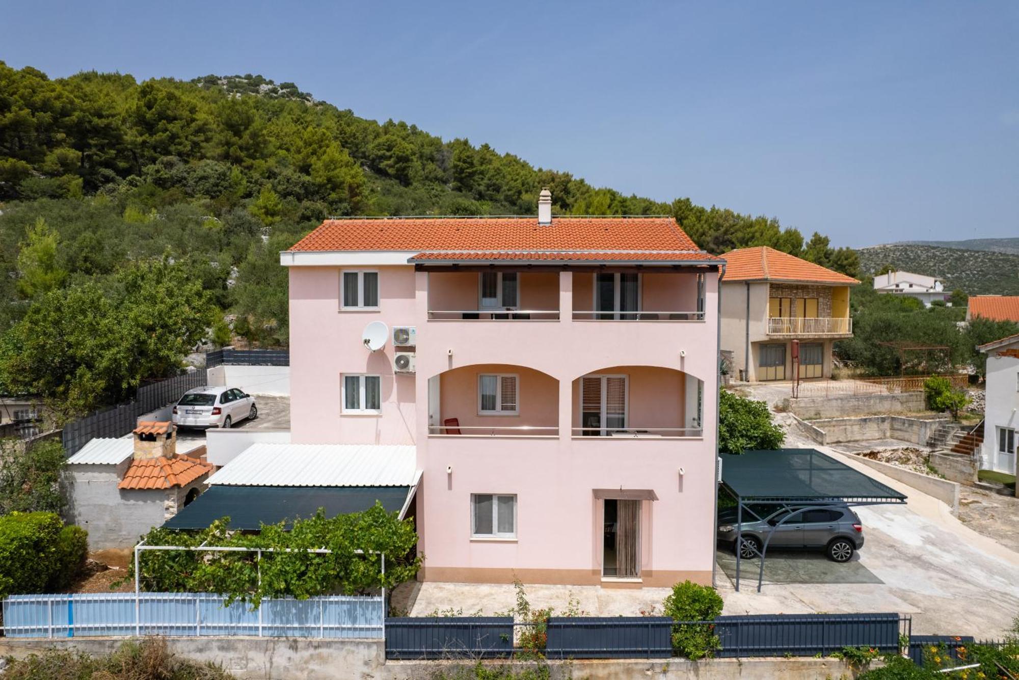 Apartments Iva Marina Exterior photo